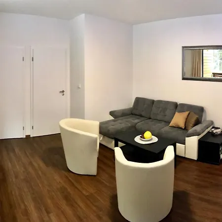 Utulny U Mumlavskych Vodopadu Apartment *